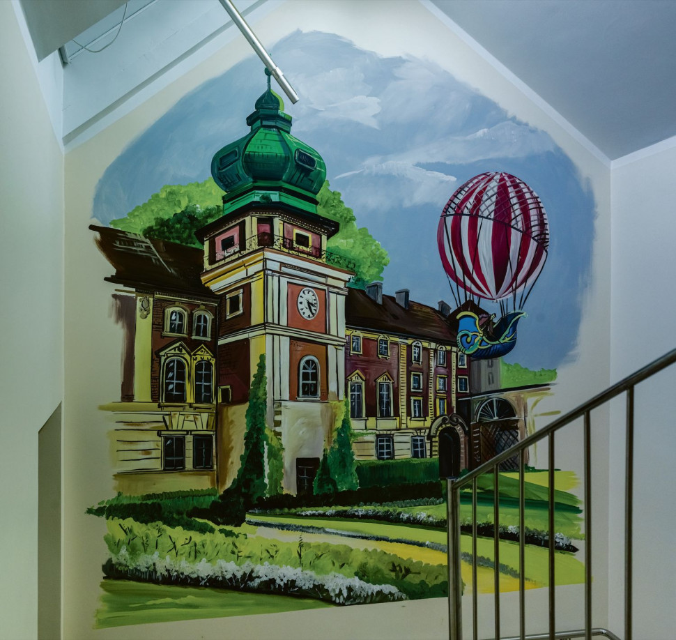 Ilustracje na oddziale psychiatrii dziecięcej w Łańcucie. 