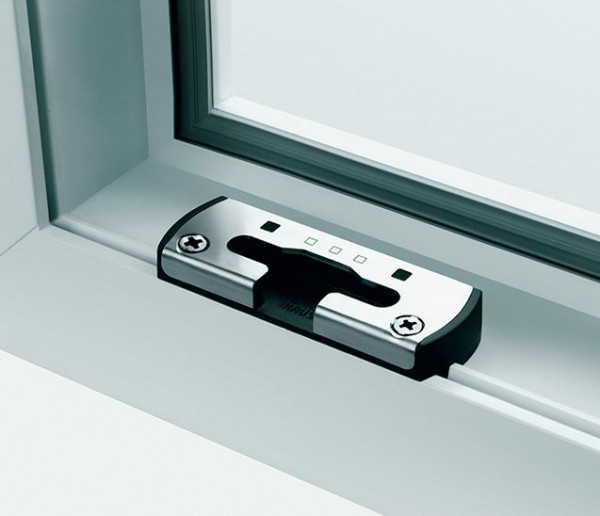 Zaczep antywyważeniowy okna