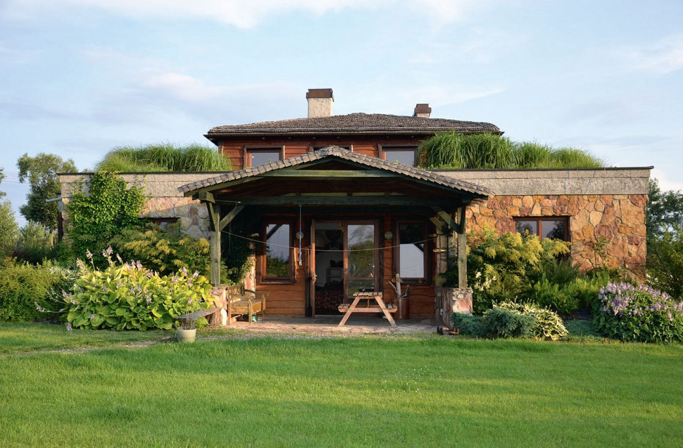 Niska i zwarta bryła domu