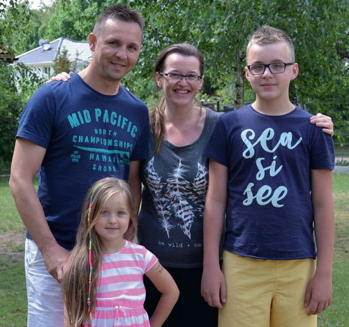 Kasia i Arek z dziećmi