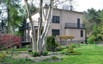 Remont wnętrz w starej podmiejskiej willi