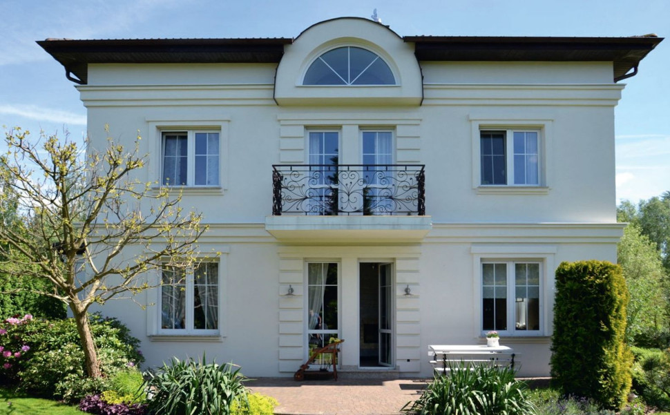 Tylna elewacja z tarasem