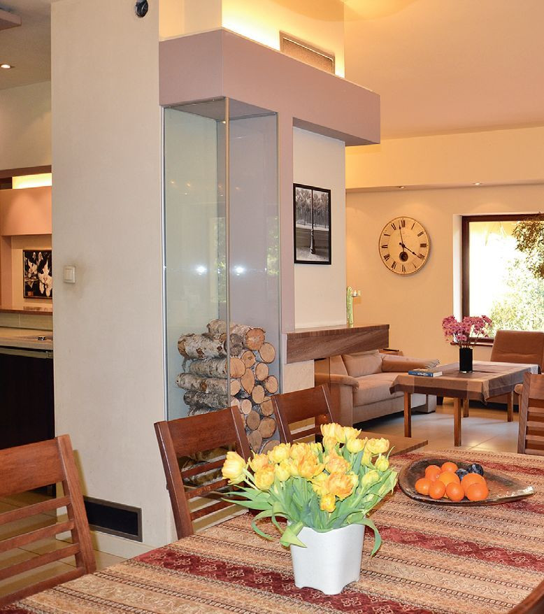 Przestrzeń dzienna parterowego domu