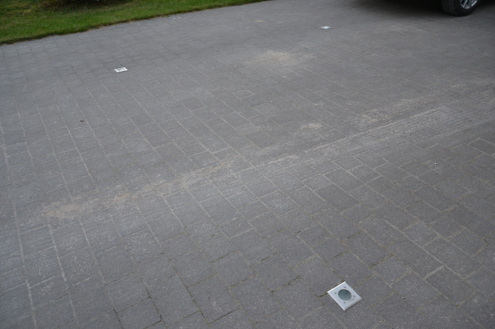 Przepalone oprawy najazdowe