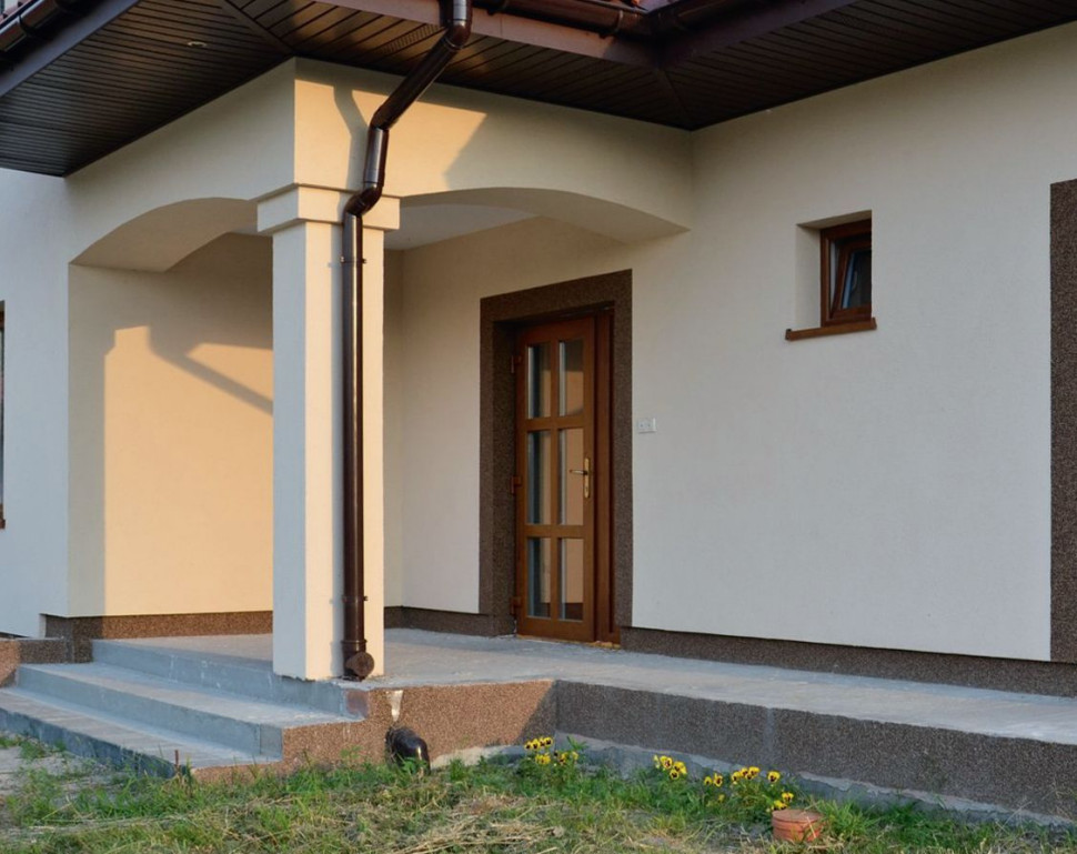 Główne wejście do budynku