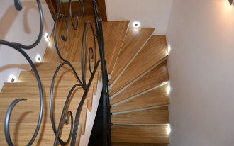 Przerabialiśmy schody zaraz po wylaniu konstrukcji żelbetowej!