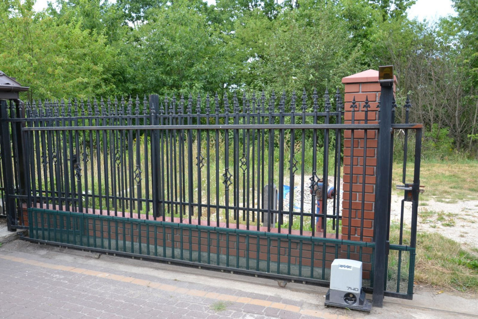 Napęd bramy wjazdowej