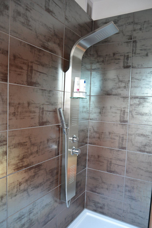 Panel  z hydromasażem