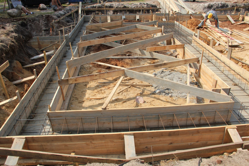 Deskowanie fundamentu