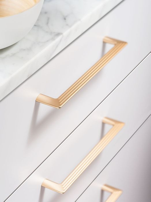 Dekoracyjne uchwyty w kuchni