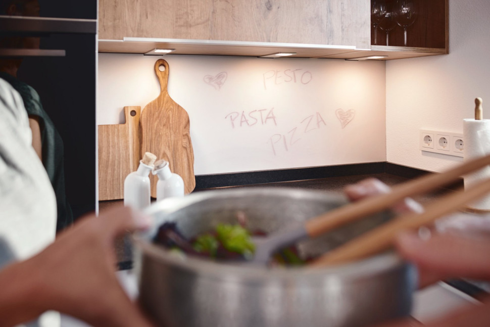 Polimerowe szkło - RAUVISIO crystal (fot. REHAU)