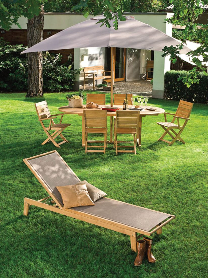 Zestaw mebli tarasowych z leżakiem