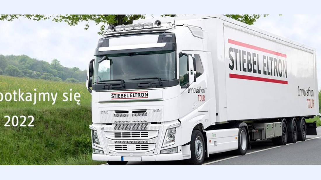 Mobilna ciężarówka z wystawą urządzeń STIEBEL ELTRON - Innovation TOUR w 2022 roku
