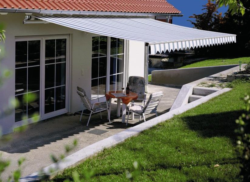 Markiza o konstrukcji otwartej Warema Terrea 530