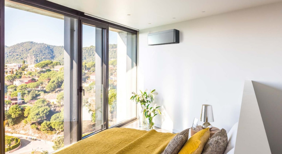 Jak klimatyzacja wpływa na wilgotność powietrza w domu?