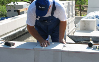 Przepis na ściany z betonu komórkowego bez błędów