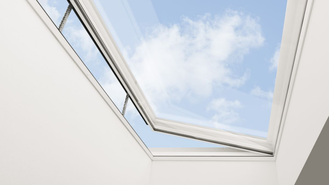  Nowa generacja okien do płaskiego dachu VELUX wchodzi na polski rynek