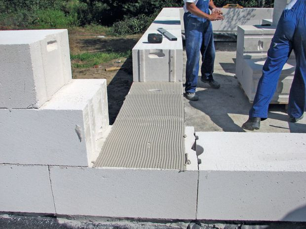 Ściany z betonu komórkowego