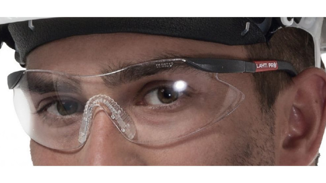 Jakie są normy stosowania środków ochrony oczu i twarzy? Osłony spawalnicze, okulary, gogle i inne osłony