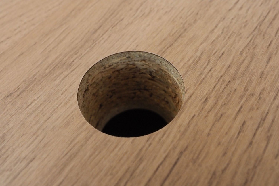 Otwór pod baterię w blacie kuchennym Pfleiderer