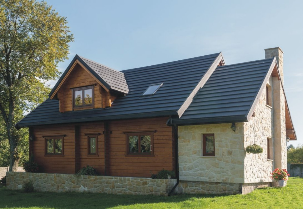 Pokrycie dachowe REGLE  (fot. Blachy Pruszyński)