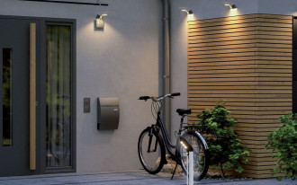 Oświetlenie ogrodu lampami solarnymi - czy to się sprawdzi?