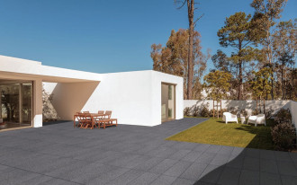 Nowość: płyty dekoracyjne MUSSO w kolorze onyx