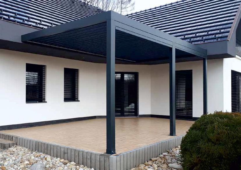 Pergola AWILUX w wersji przyściennej