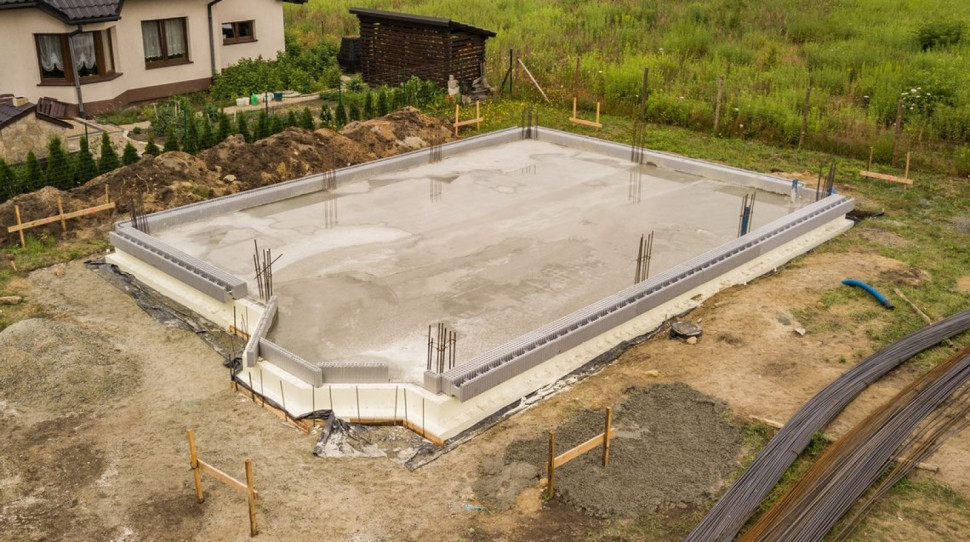 Płyta fundamentowa budynku pasywnego, wznoszonego w technologii IZODOM2000