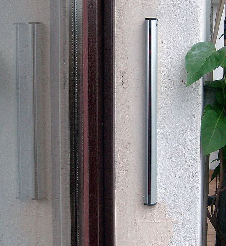 Ochrona obrysowa budynku - aktywna bariera podczerwieni