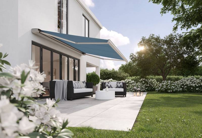 Błękitne poszycie markizy markilux MX-2