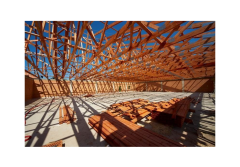 Co to są kratownice drewniane i gdzie je stosować?