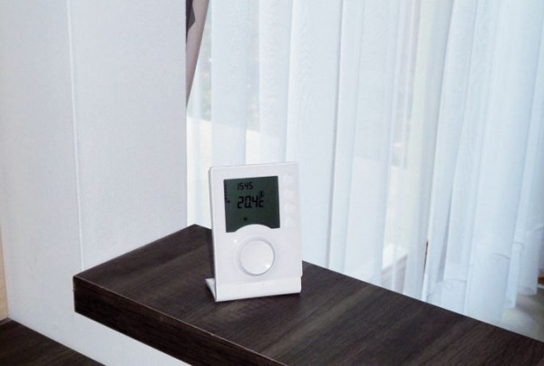 Bezprzewodowy termostat sterujący pracą kotła