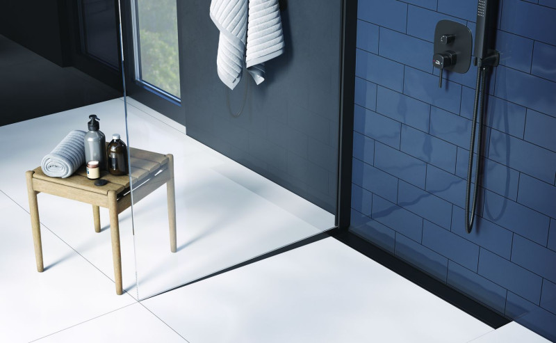 Czarny odpływ liniowy Basso