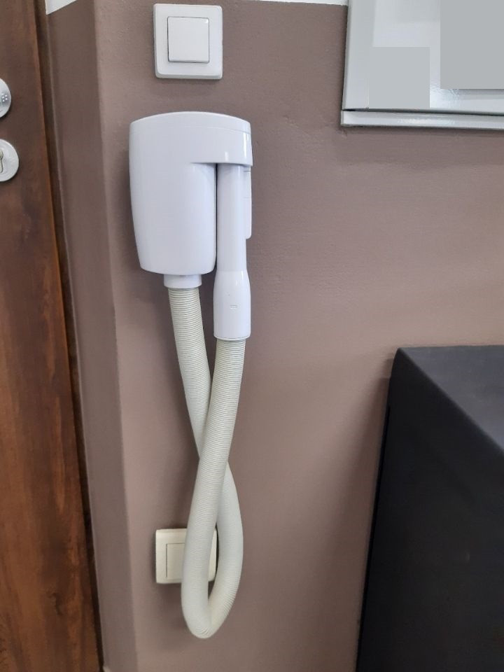 Wally Flex zamontowano
w łazience i garażu