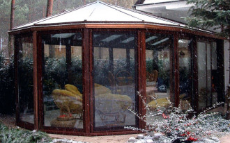 Czy jako fundament ogrodu zimowego może posłużyć istniejący taras na gruncie?