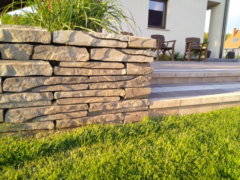 Murek Alberto i obrzeże Flesz