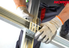 Łączenie profili CD60 łącznikiem krzyżowym NORGIPS