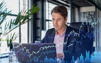 Kredyt w obcej walucie? Śledź kurs franka i spłacaj dogodne raty