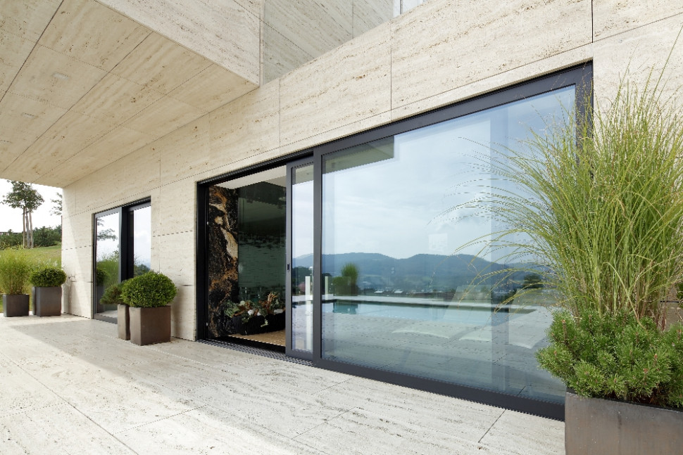 Okna z kolekcji Nero Style by AWILUX