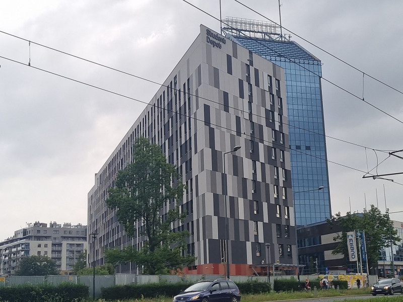 Firma OknoPlus dostarczyła swoje produkty do nowoczesnego prywatnego akademika znajdującego się w centrum Krakowa