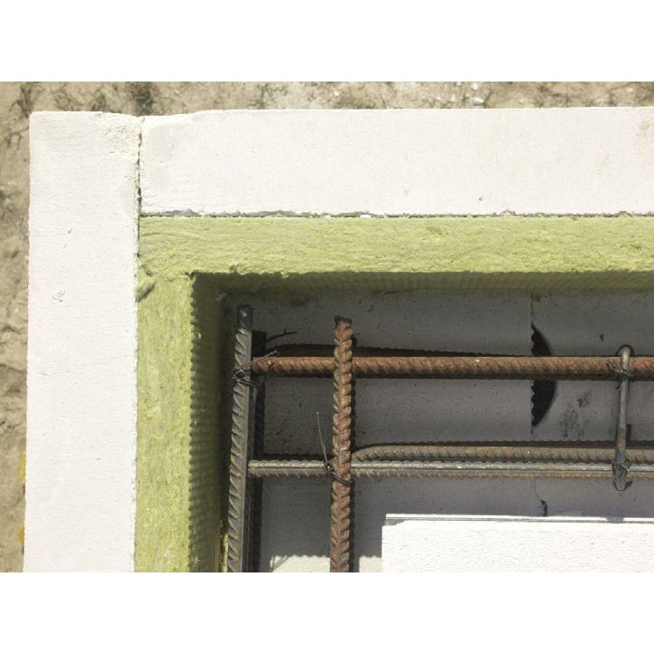  Nadproża w ścianach jednowarstwowych powinny być wykonane w specjalnych, ocieplonych kształtkach