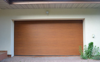 Brama segmentowa z napędem i montażem za 7500 zł