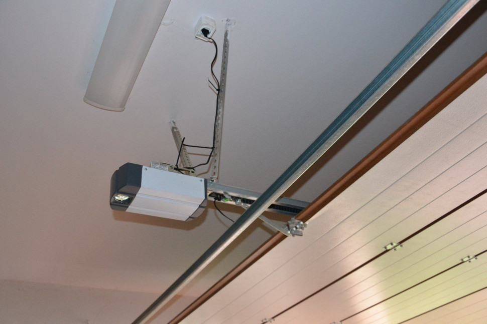 Napęd do bramy garażowej