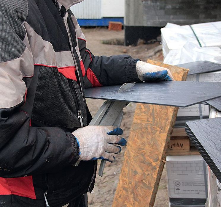 Płytki włókno-cementowe na elewacji: cięcie płyt