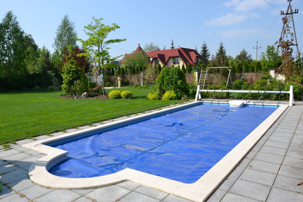 Basen ogrzewany powietrzną pompą ciepła