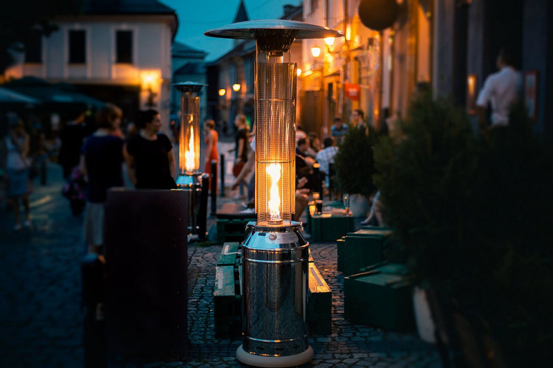 Ogrzewacz tarasowy ETNA