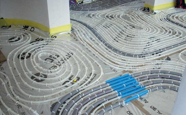 Rury ogrzewania podłogowego