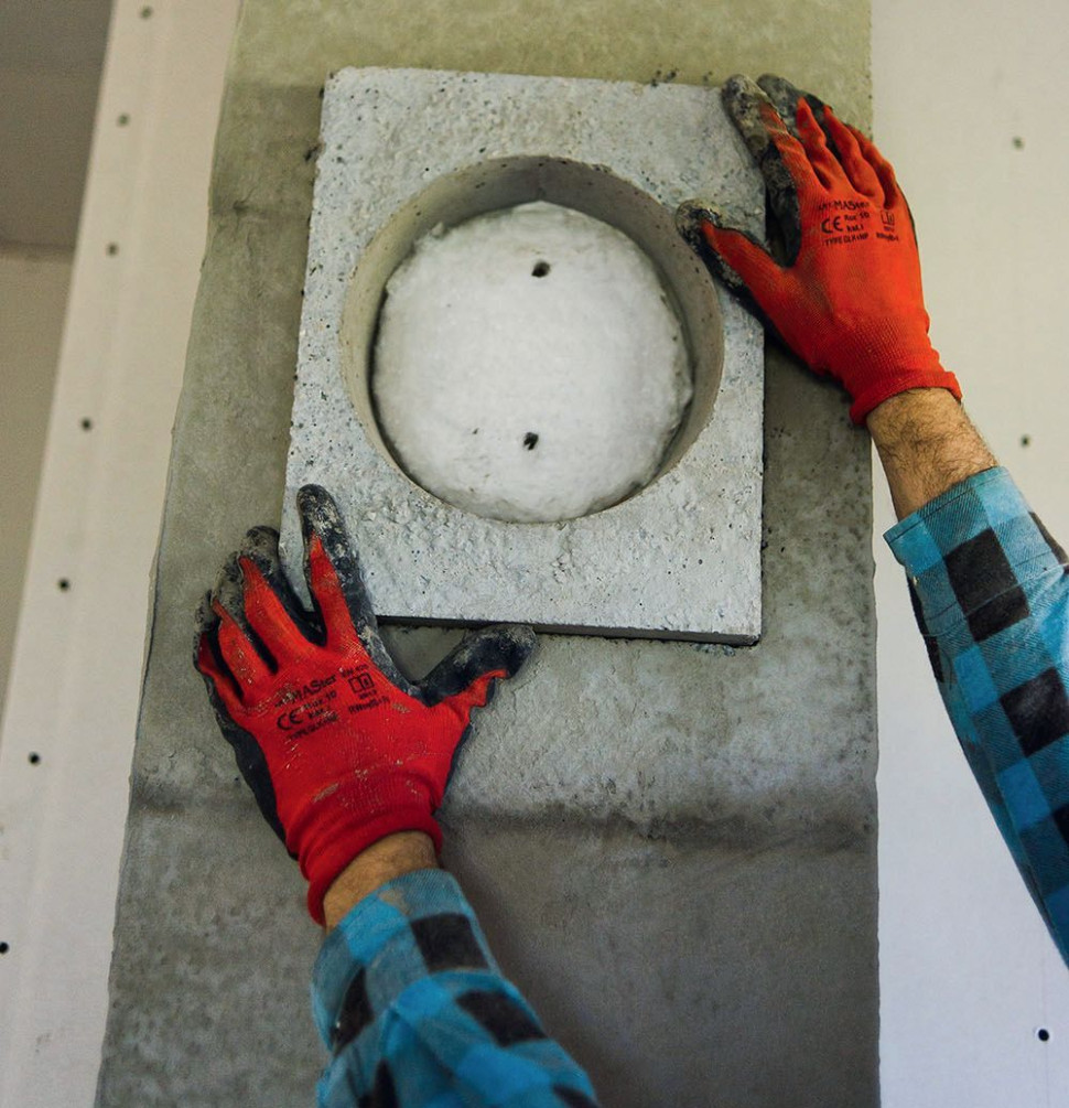 Montaż komina prefabrykowanego - krok 7. Montaż krućca przyłączeniowego