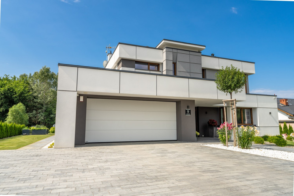 Brama garażowa marki KRISPOL